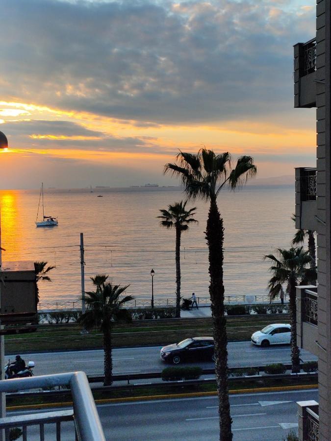 Athens Riviera Apt With Seaview, 15' To Acropolis Buitenkant foto